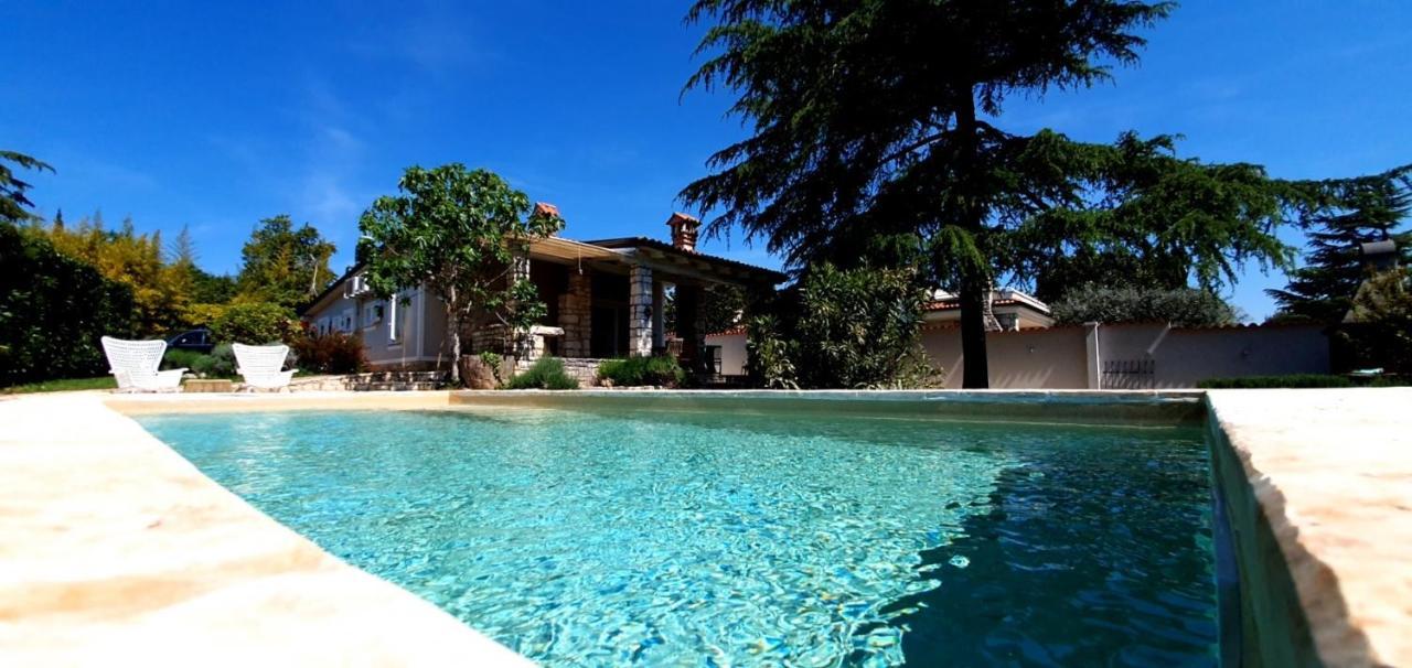 House Spina Villa Pelegrin Buitenkant foto