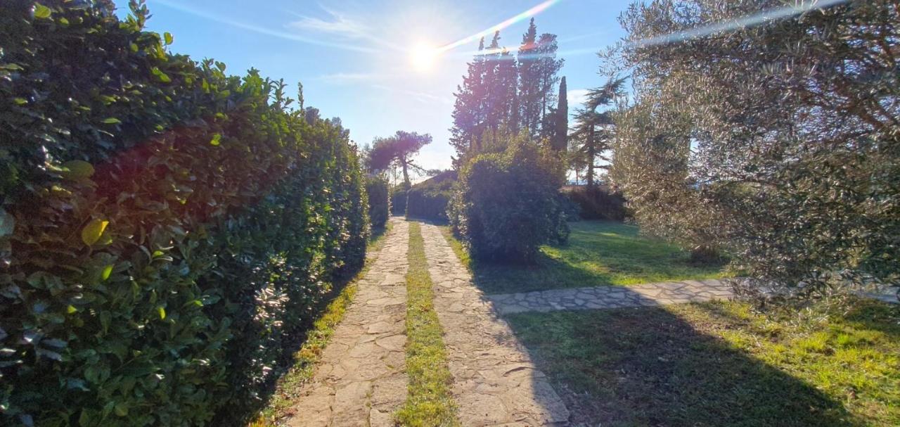 House Spina Villa Pelegrin Buitenkant foto